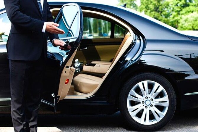 1 way Airport transfer - Why a private arrival transfer can make sense in Mauritius