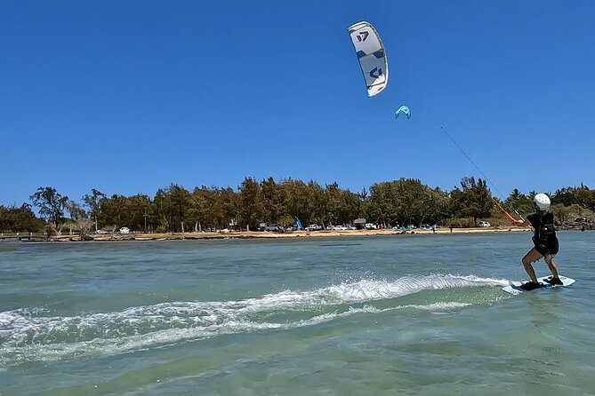 2h Private Kite Surf Lessons for Beginner in Anse La Raie Beach - Radio coaching makes private instruction more useful