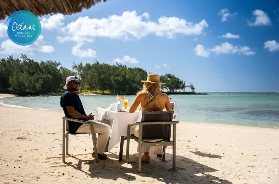 5 islands tour: New Private OCÉANE Speedboat - What the skipper adds to the day