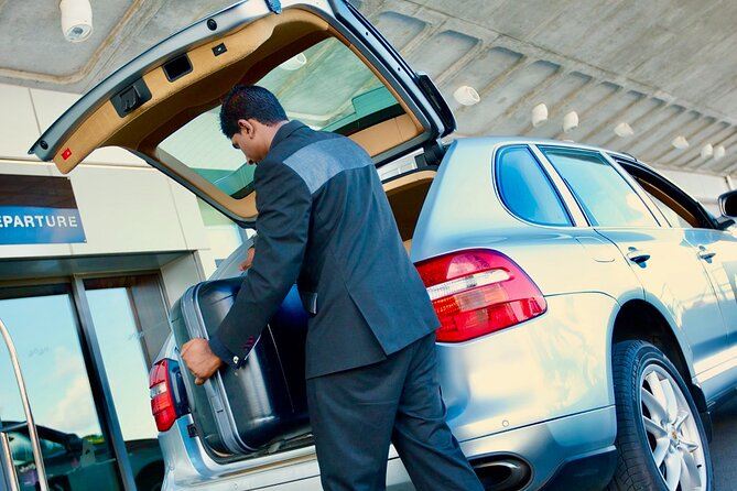 Airport & Hotel Transfers: Private with WIFI Facilities - Departure day: the useful part many people forget