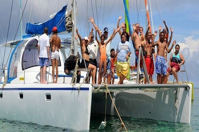 Catamaran, BBQ, Ile Gabriel , Ile Plate ,Coin de Mire - La Vanille Nature Park and the Hungry Crocodile lunch