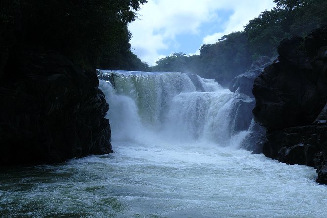 Catamaran Cruise: Isle aux Cerfs, Including BBQ Lunch, in Mauritius - Setting out from Pointe Jerome near Mahebourg