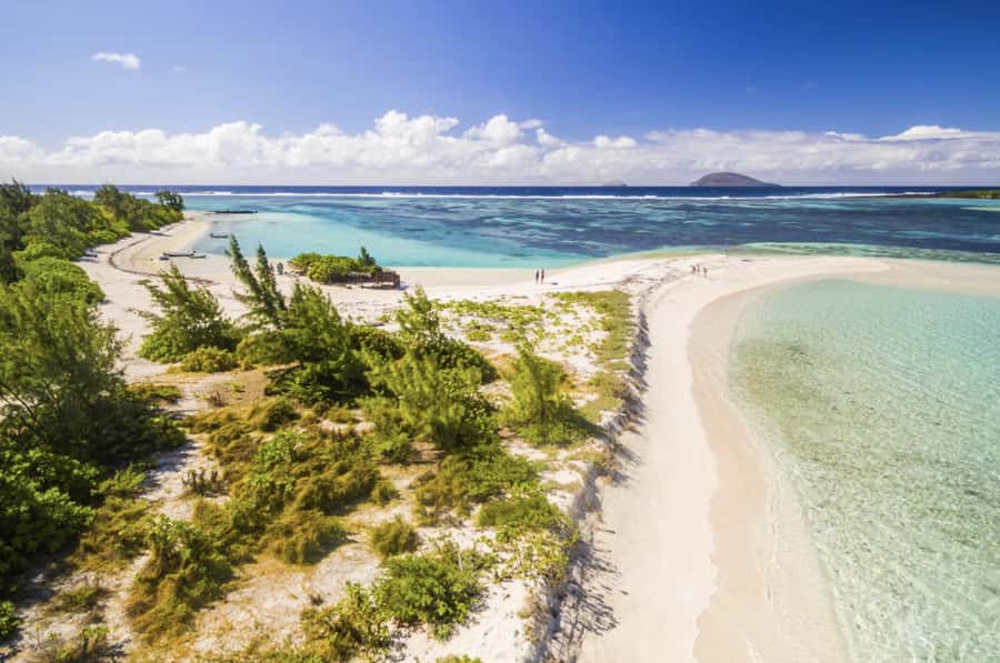 Catamaran Mauritius Cruise in the North Coasts - Why this northern-island cruise works