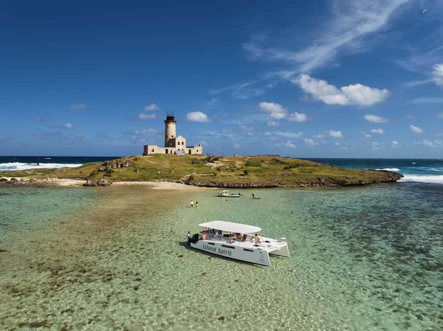 Catamaran Mauritius: South East 5 Islands Catamaran Cruises - Ile aux Cerfs: The Main Island Stop