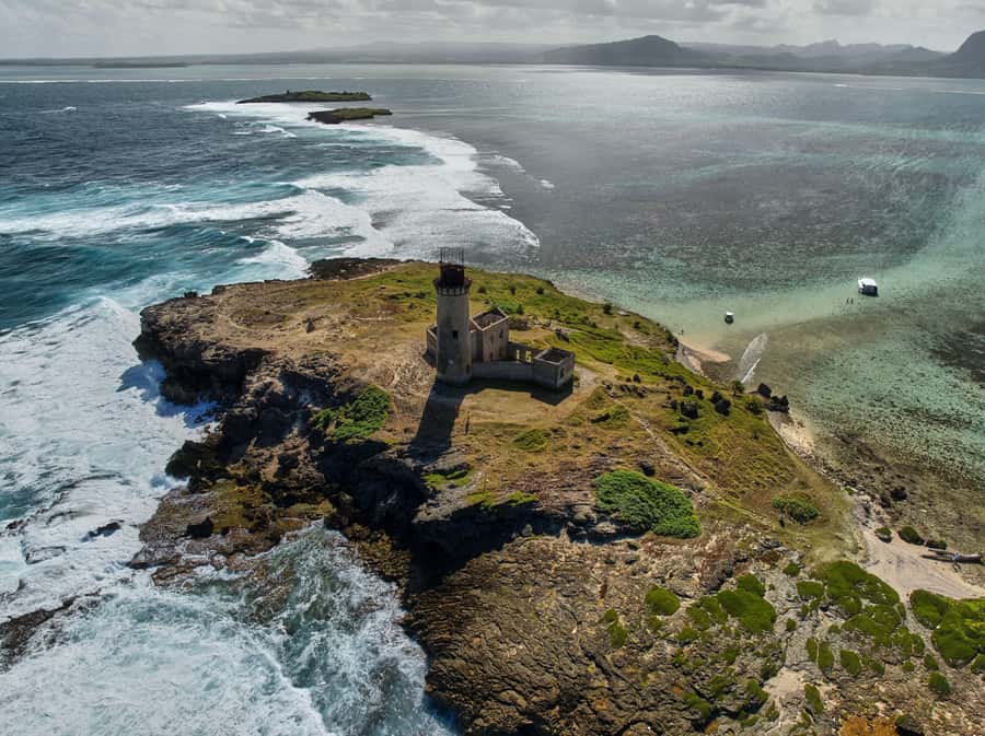 Catamaran Mauritius: South East 5 Islands Catamaran Cruises - Is $82 Good Value?