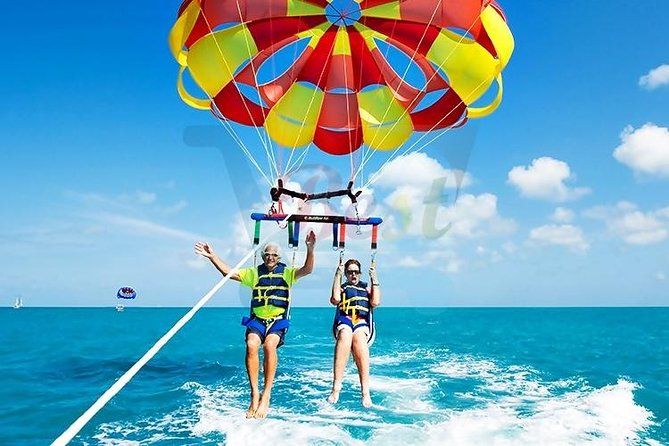 Catamaran to Ile aux Cerf with Parasailing, Tube Riding & Lunch - Tube riding and the underwater activity confusion
