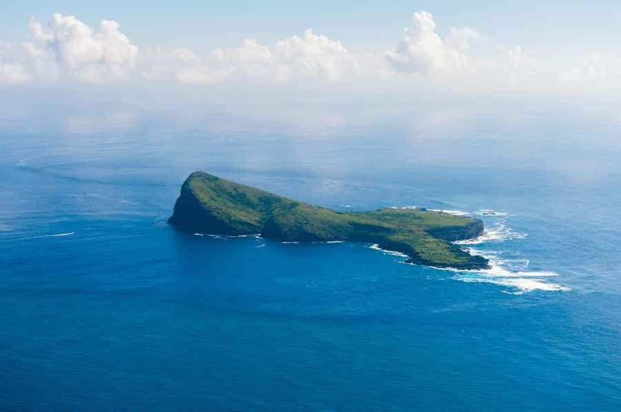 Coin de Mire 2-Hour Private Snorkeling Trip - What makes Coin de Mire worth the boat ride