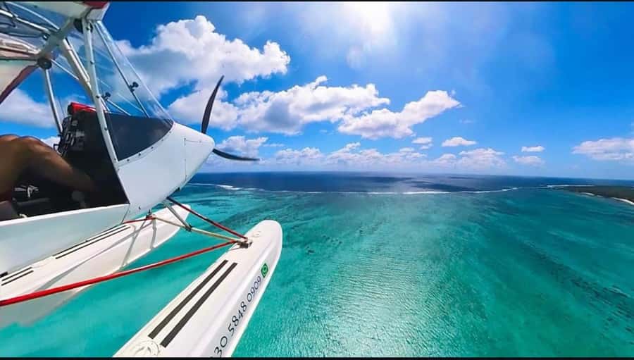 East Coast Mauritius Private Scenic Seaplane Tour - The 20-minute Eastern Underwater Waterfall route