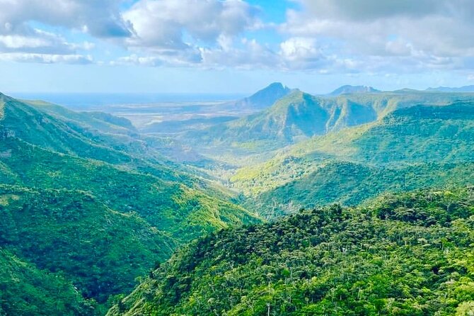 Fascinating Nature Tour Incl Ebony Forest, 7 Coloured Earth,Lunch - Grand Bassin brings a sacred side of Mauritius