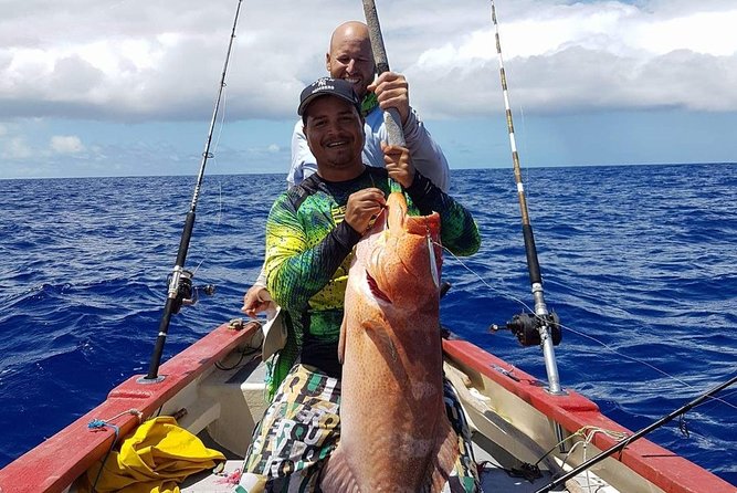 Fishing Trips. Popping, jigging, big game, live bait - Why the guide matters more than the boat