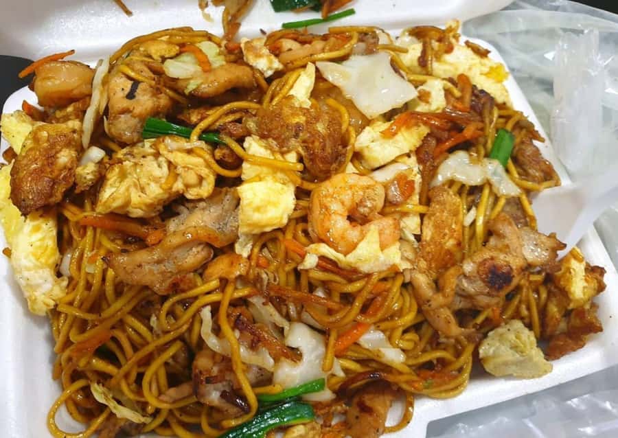 Flavors of Port Louis: Guided Food Tasting Tour with a Local - What may not suit every appetite