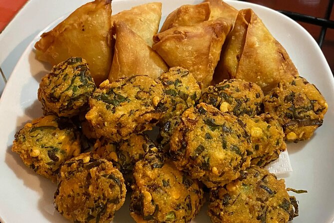 Food Tasting & Market Shopping: Private Guided Tour in PORT LOUIS - Blue Penny Museum in about 40 minutes