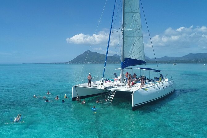 Full Day Catamaran Cruise on shared basis to Bénitiers Island - Setting out from Grande Riviere Noire at 9:30 a.m.