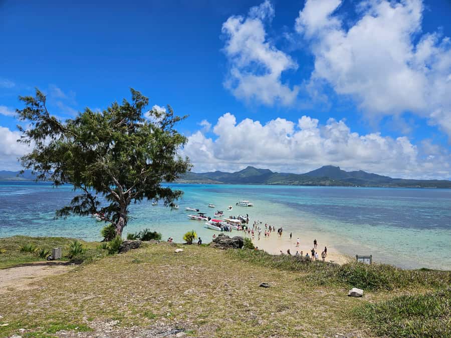 FULL-DAY CATASPEED - East Lagoon cruise including transfer. - Hotel pickup makes the early start easier