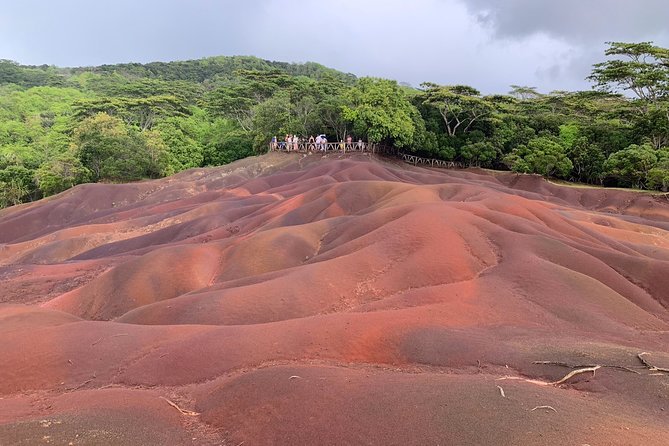 Full Day Private custom Tour with Drive-Guide in Mauritius - The south and west coast in one day