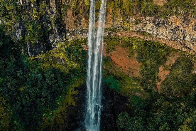 Full day visit to Chamarel ,Curious Corner & Takamaka with Lunch - Trou aux Cerfs gives you the day’s first big view