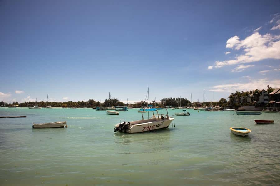 Grand Baie: Guided Walking Food Tour - Starting at Happy Rajah