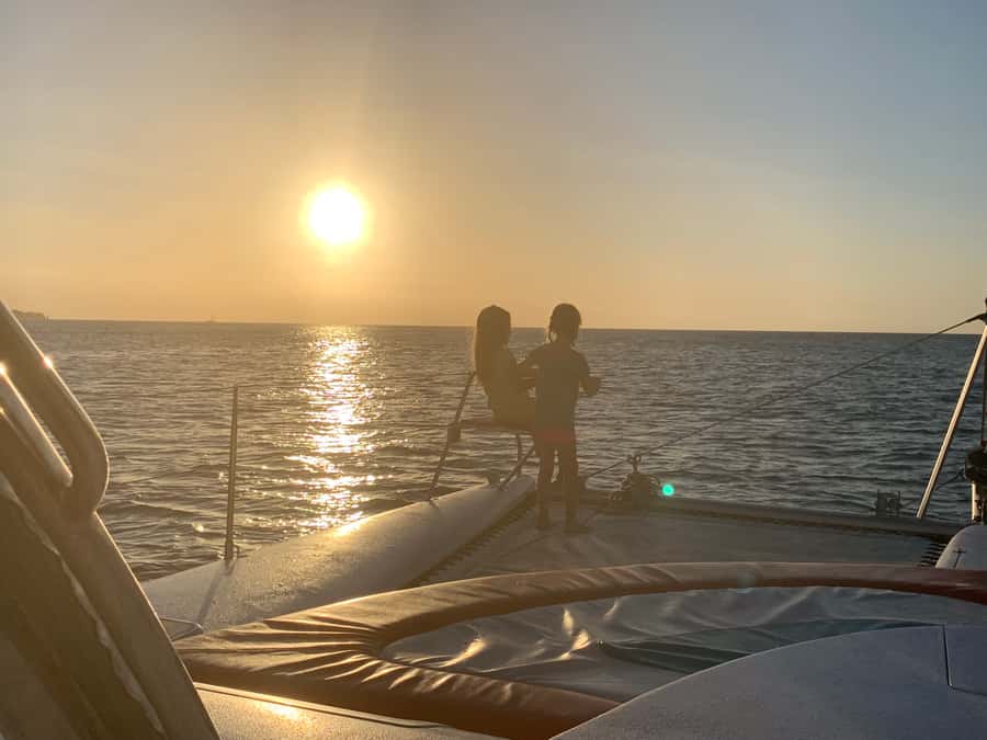 Grand Baie: Private 4-Hour Premium Sunset and Dinner Cruise - Passing Fort Malarctic and Cap Malheureux