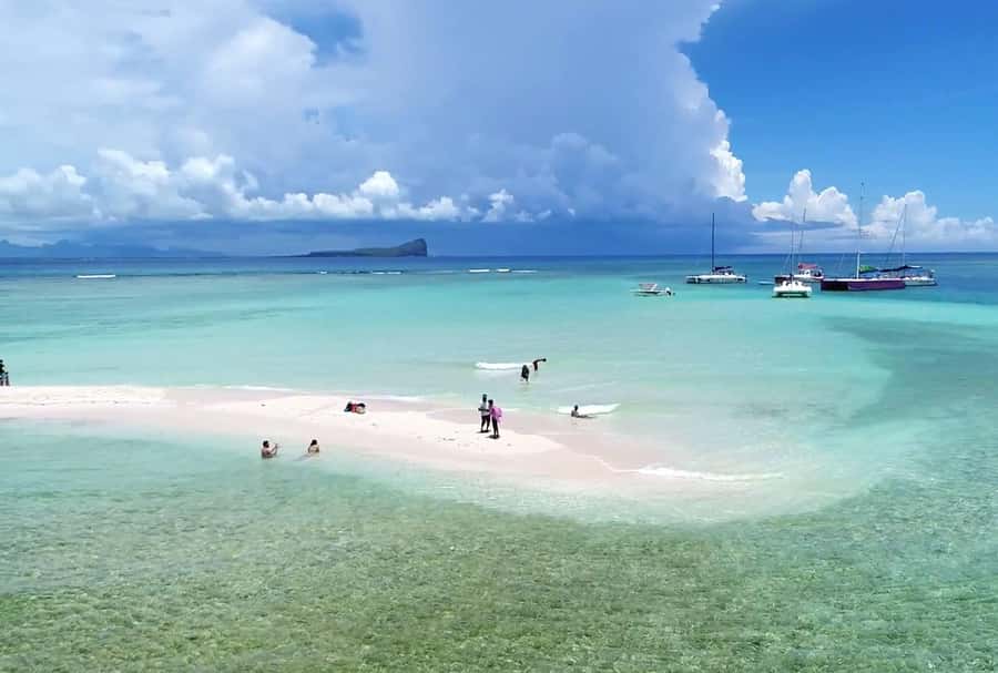 Grand Bay: Catamaran Cruise to Flat Island with BBQ Lunch - Practical tips for a better day