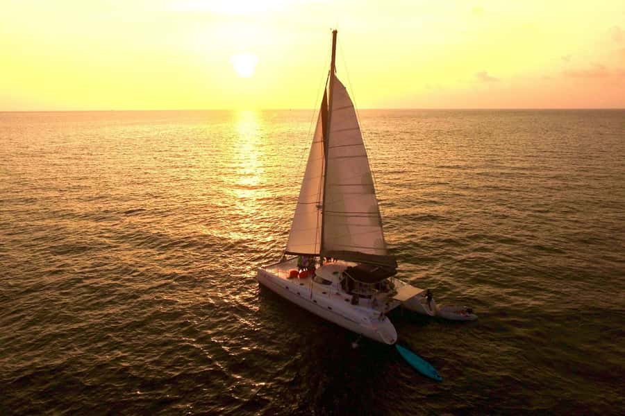 GrandBay-Sunset Cruise with Event Dinner for Private Groups - Key points to know before you book