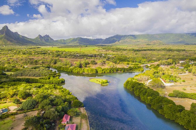 Hiking the Black River Gorges: Full-day with Lunch and Transfer - A river swim and picnic lunch