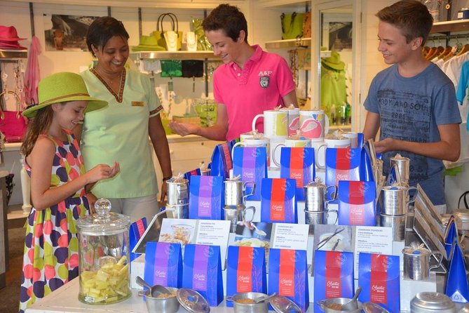 Historical Guided Day Tour : City - Sugar World - Botanical Garden - Is $151.57 a fair price?