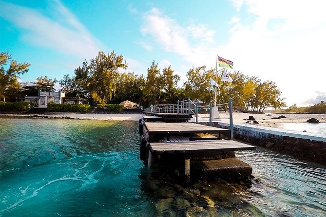 Ile aux 2 Cocos Full Day on All Inclusive with complimentary activities - A private island day near Blue Bay
