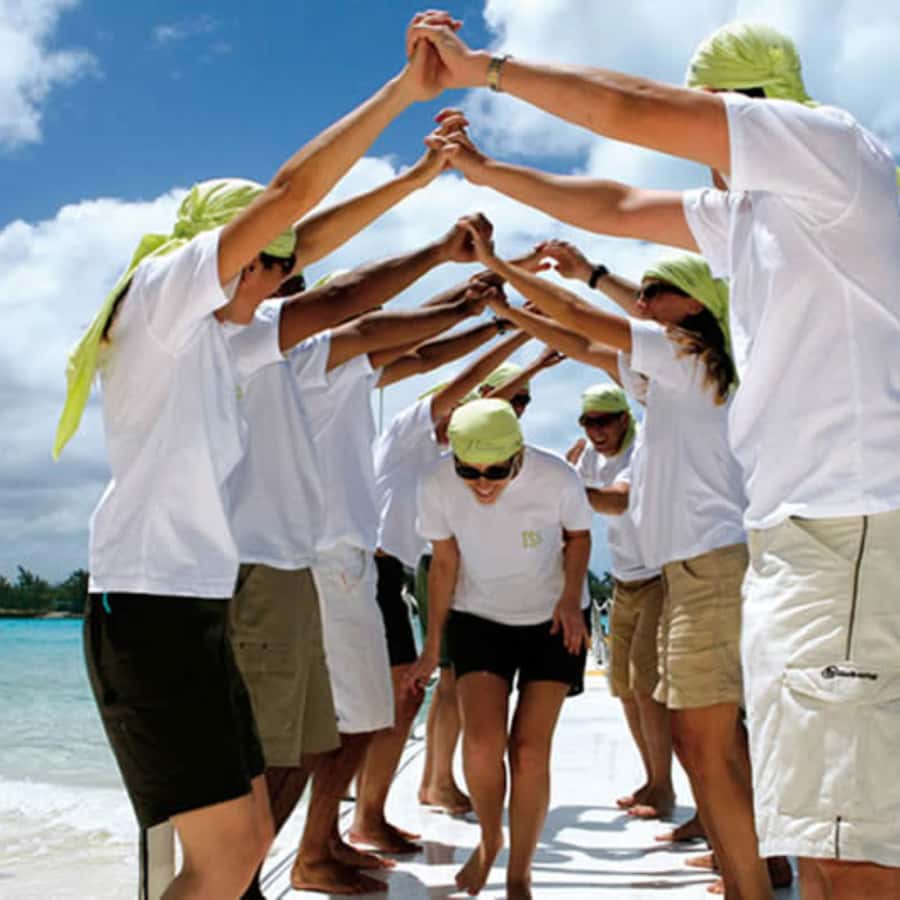 Ile Aux 2 Cocos with lunch and Snorkeling or Glass Bottom - Service, guides, and the human side of the day