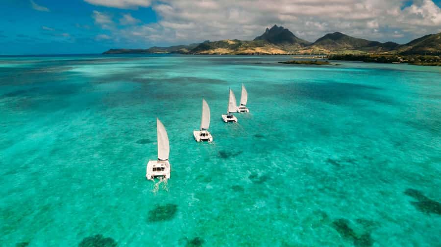 Ile Aux Cerfs: Catamaran Cruise, island, waterfalls, Lunch - Weather, tides, and the practical side