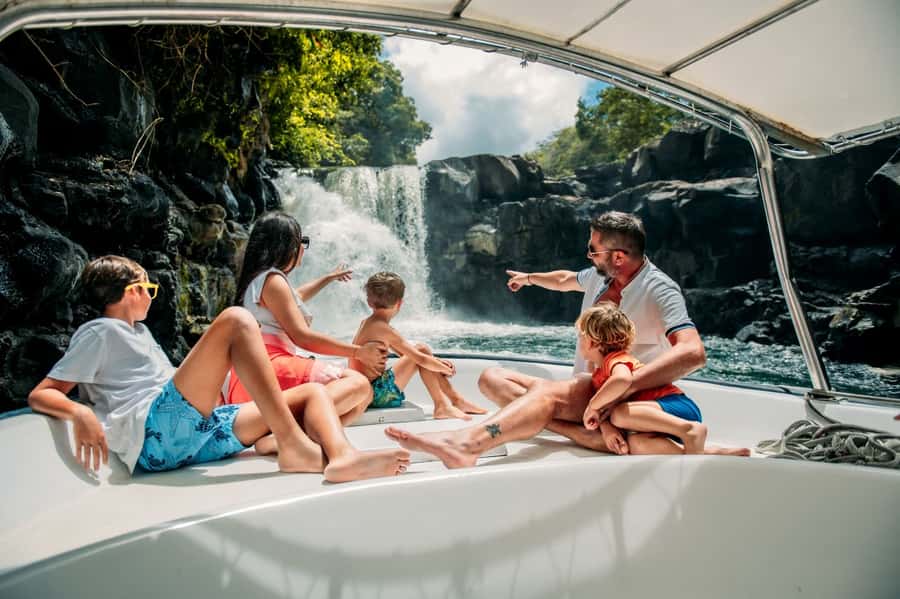Ile Aux Cerfs: Catamaran Cruise, island, waterfalls, Lunch - FAQ