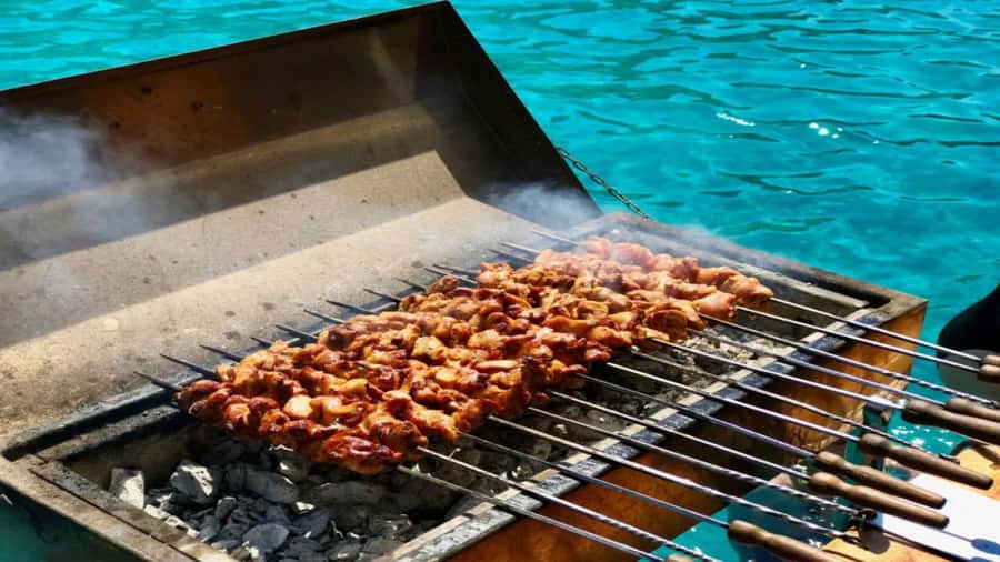 Ile Aux Cerfs Catamaran Cruise & Waterfalls- Lunch & Drinks - Key points to know before booking