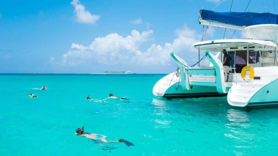 Ile Aux Cerfs Catamaran Cruise & Waterfalls- Lunch & Drinks - The short ride to Grand River South East waterfall