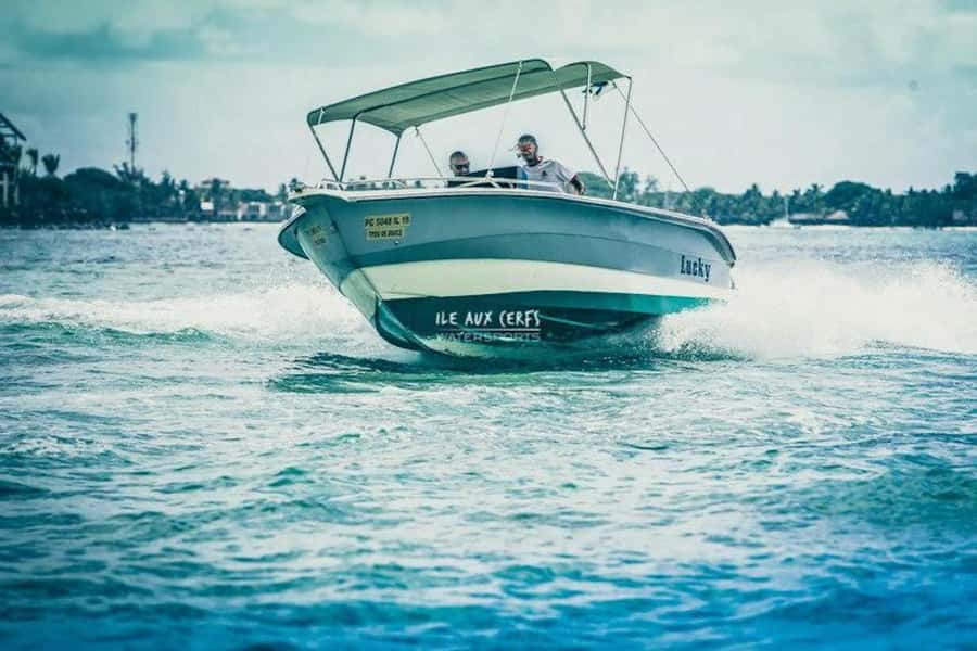Ile aux Cerfs Speedboat Trip & Transport: Private or Shared - Why this six-hour trip is an easy choice
