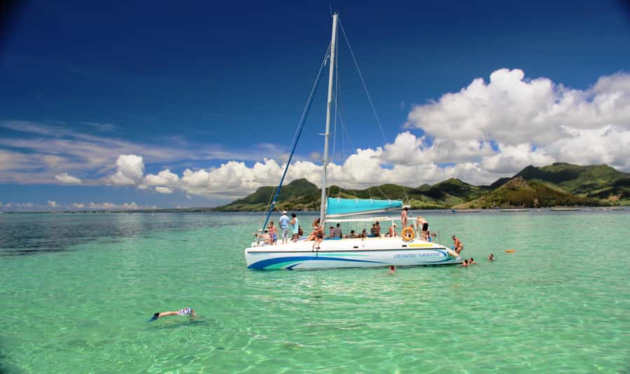 Ile aux Cerfs: The very best day by catamaran. - Who should book this catamaran day?