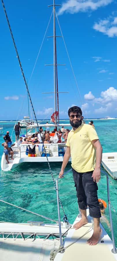 Ilot Gabriel: Catamaran Cruise & BBQ Lunch - BBQ lunch after the beach stop