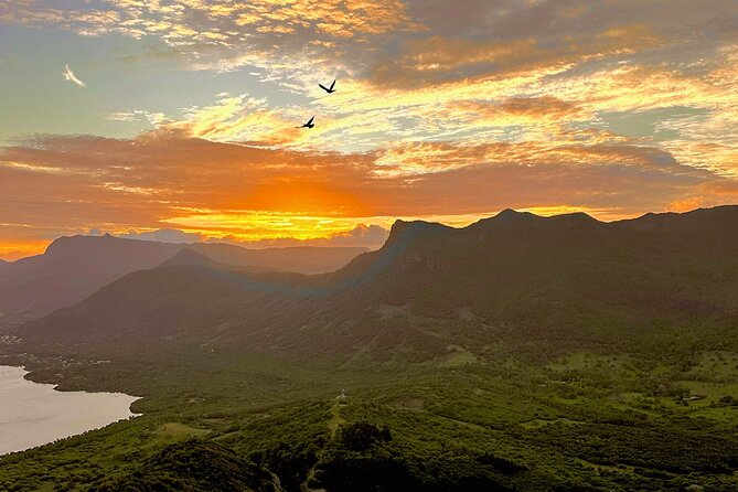 Le Morne Brabant Sunrise Hike - Key points at a glance