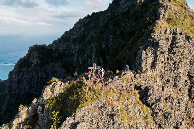 Le Morne Mountain Sunrise Hike & Climb - Sunrise or afternoon: choose your timing carefully