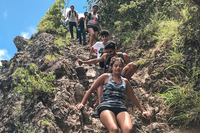 Le Morne Mountain Sunrise Hike & Climb - Snacks, photos, and what to bring