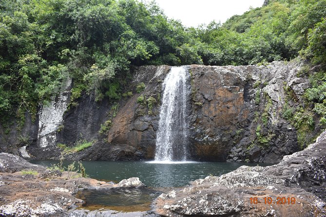Les septs Cascades Tamarind Falls - Natural pools and a refreshing pause