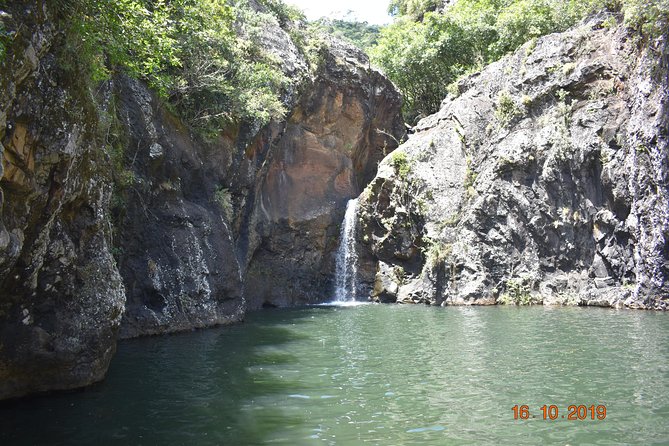 Les septs Cascades Tamarind Falls - What is included, and what you need to carry