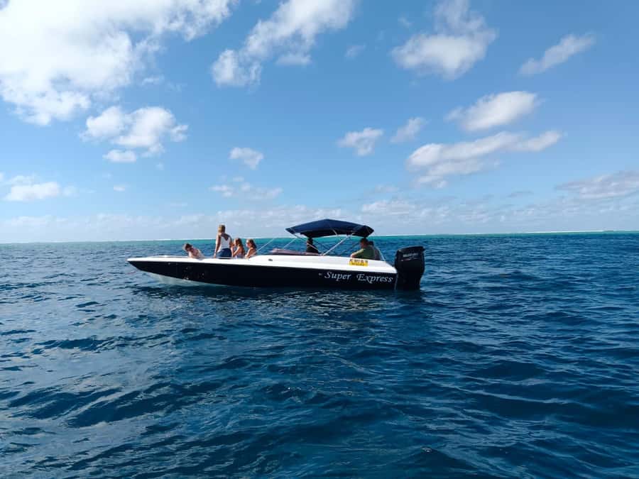 Mauritius 5 Islands Hopping Tours - PRIVATE BOAT - Setting out from Trou d’Eau Douce at 8:30