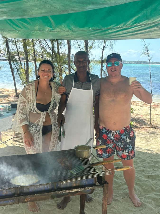 Mauritius 5 Islands Hopping Tours - PRIVATE BOAT - Dolphins, turtles, and the rules of wildlife