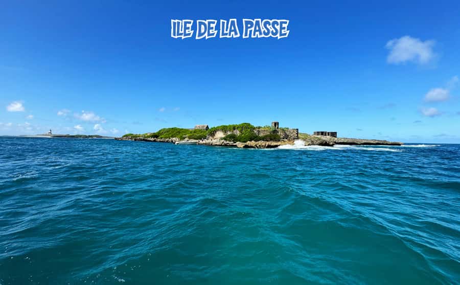 Mauritius: 5 Islands of the East Speedboat Tour with BBQ - What to bring and what to arrange early
