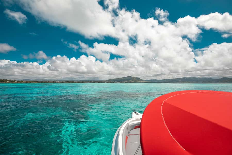 Mauritius: Full-Day Speedboat Tour to Ile aux Cerfs & BBQ - Meeting at Shandrani Beach