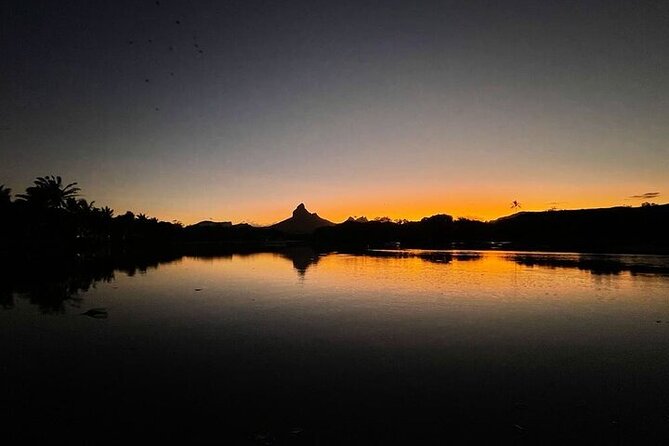 Mauritius: Guided Sunrise Kayak Tour on the Tamarin River - Hearing Tamarin’s story from a local guide
