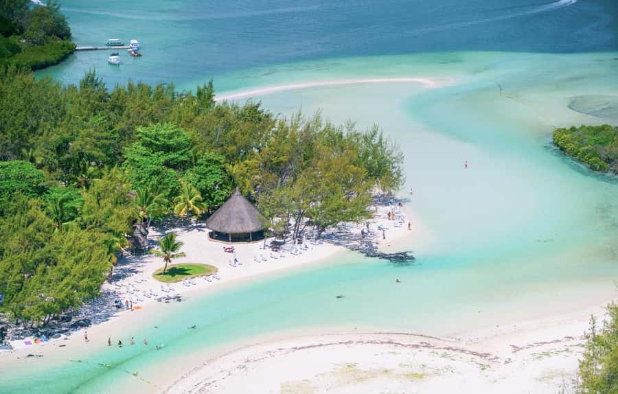 Mauritius: Ile aux Cerfs Boat Tour with BBQ Lunch and Drinks - Setting out from Trou D’Eau Douce