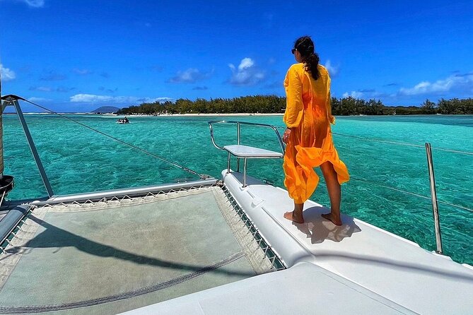 Mauritius: Ile Aux Cerfs Catamaran Tour with Lunch and Drinks - The return sail to Trou d’Eau Douce