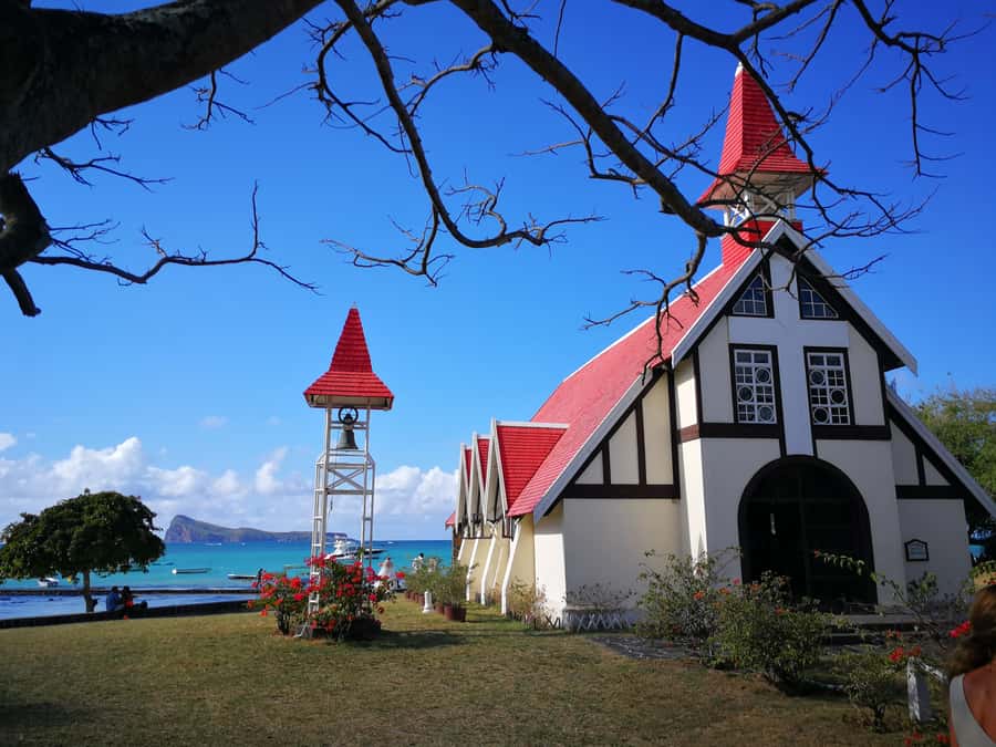 Mauritius North: Private Paradise Tour with Gardens, Markets - Port Louis: market, waterfront, and Fort Adelaide