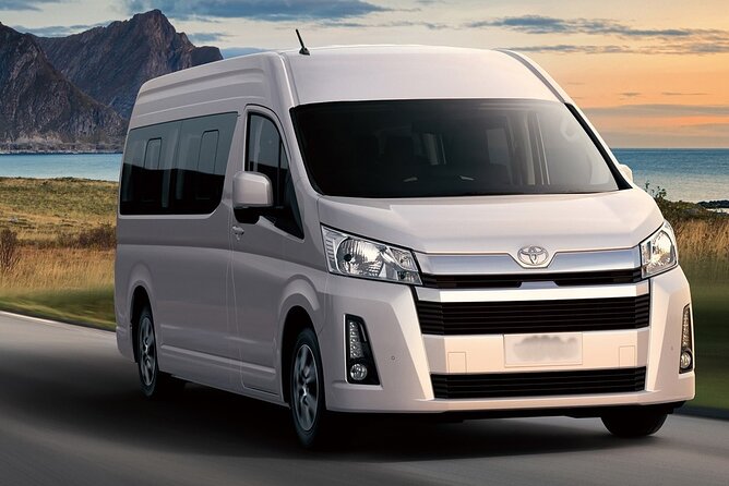 Mauritius One Way Transfer - Minibus 1 - 7 persons - The 10-minute food stop for villa arrivals
