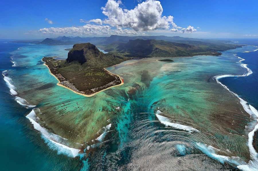 Mauritius: Private Full Day Tour with Entry Tickets & Lunch - From your hotel to Trou aux Cerfs
